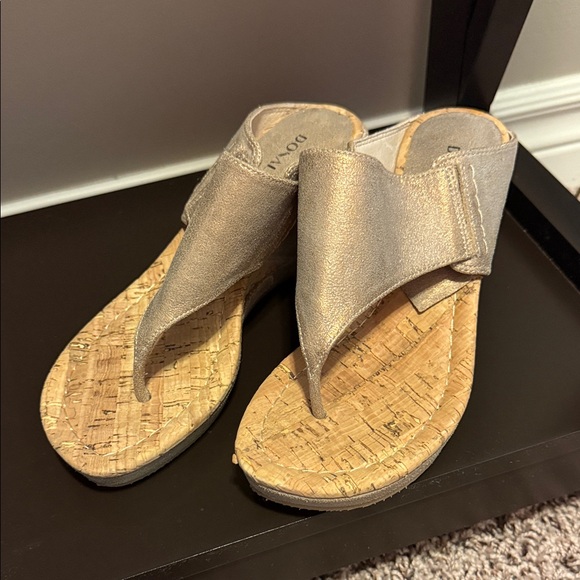 Shoes - Women's Donald Pliner rose gold wedges